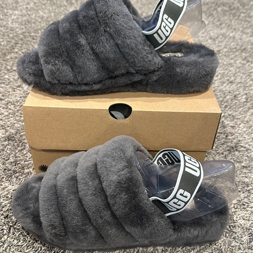Ugg fluff slides